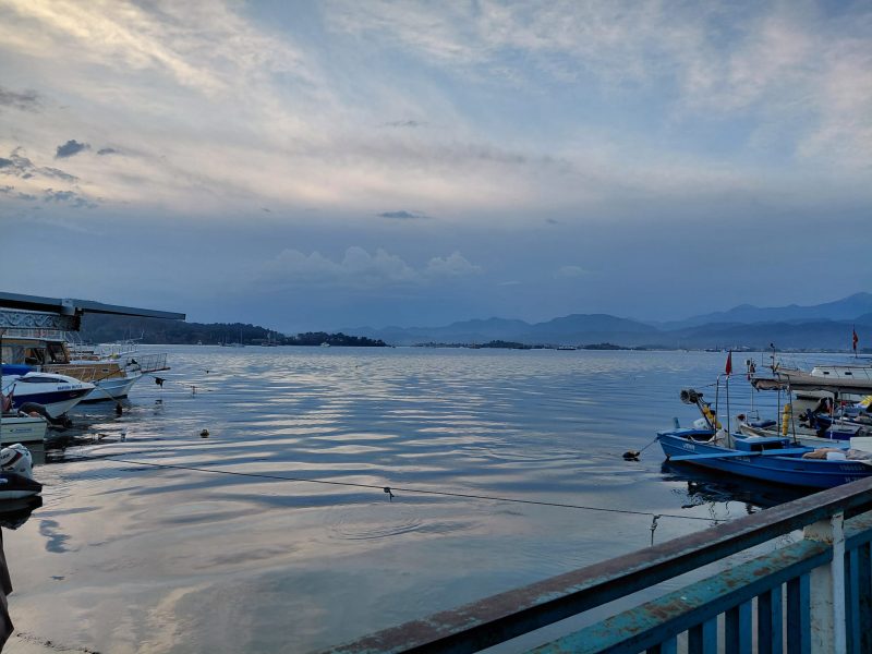 İzmir ve Ötesi